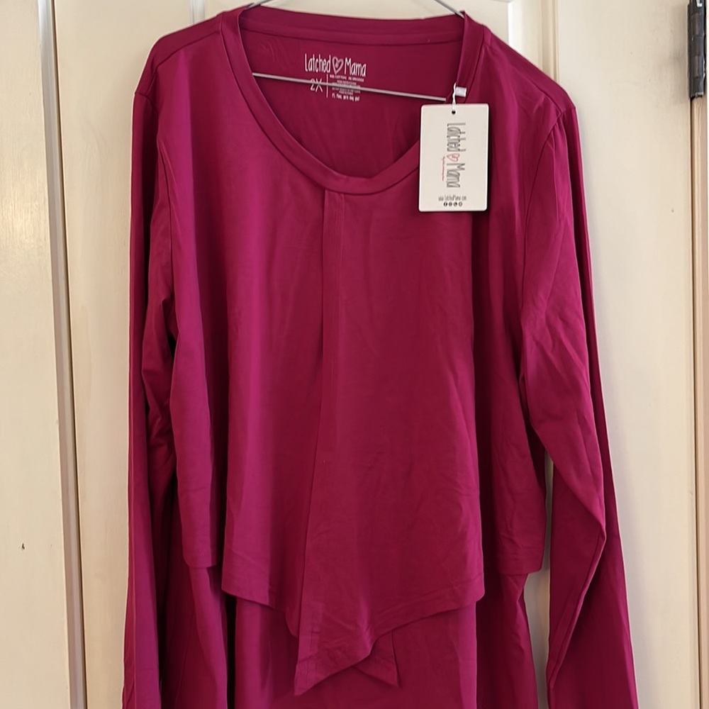 Nursing long sleeved shirt